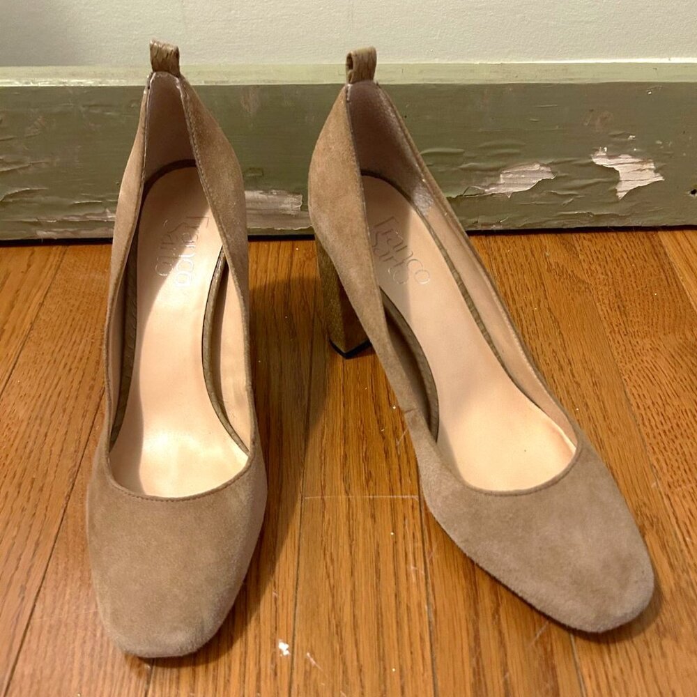 Franco Sarto tan/beige suede pumps, size